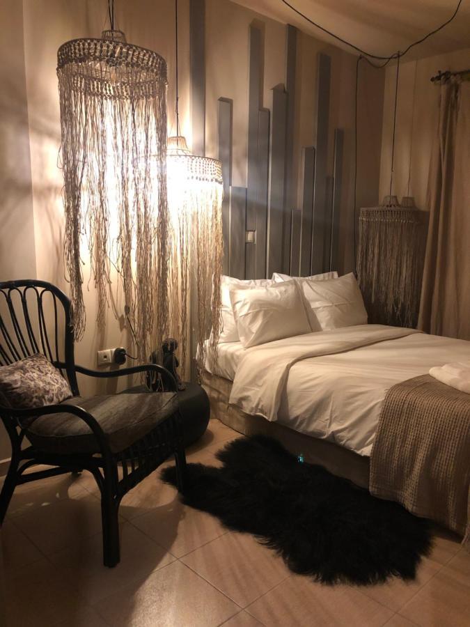 Luxurious Maisonette In The Countryside With A Pool 卡拉维塔 外观 照片